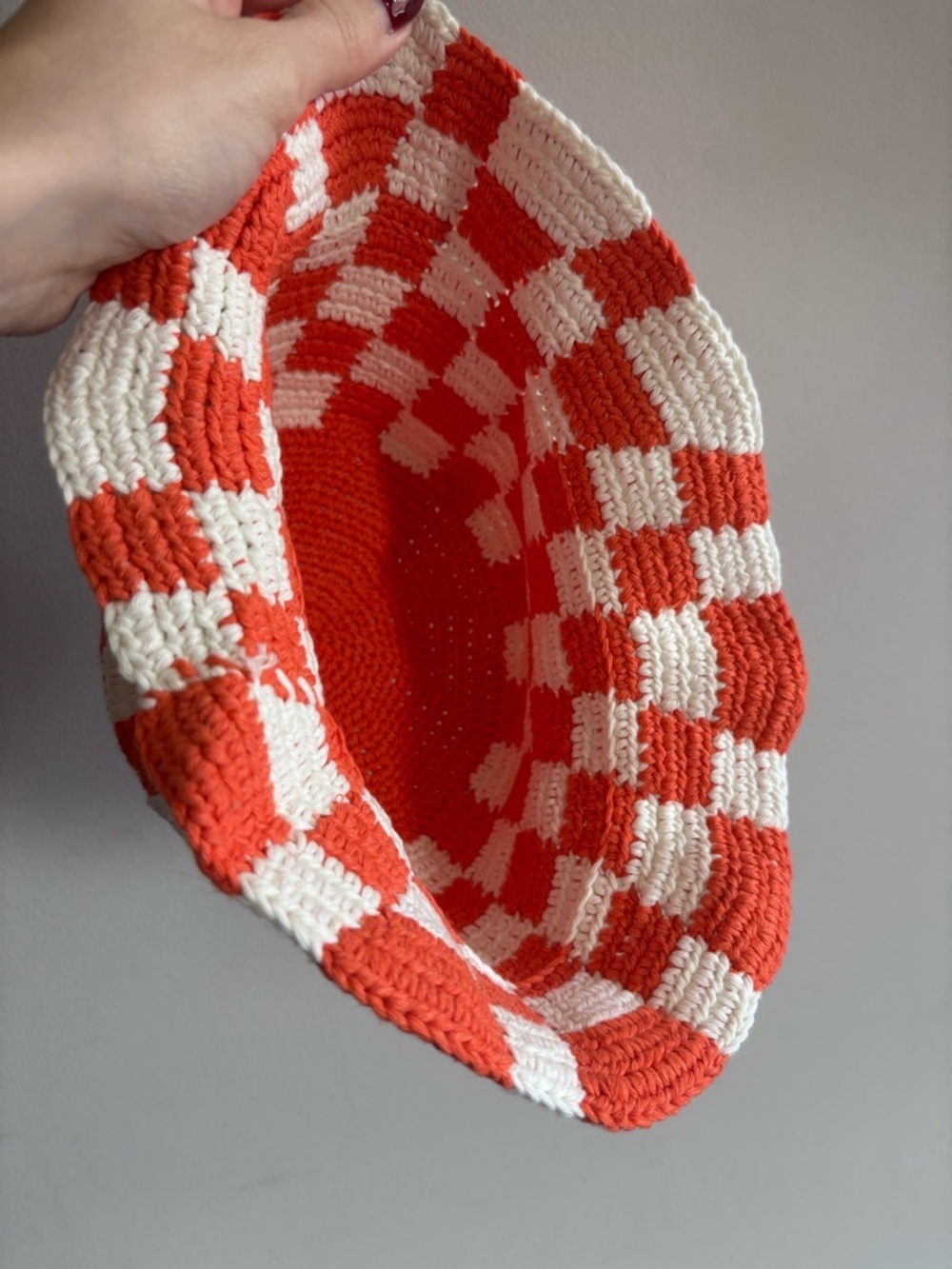 Handmade Crochet Checkered Bucket Hat in Orange & Cream - Picture 3 of 3